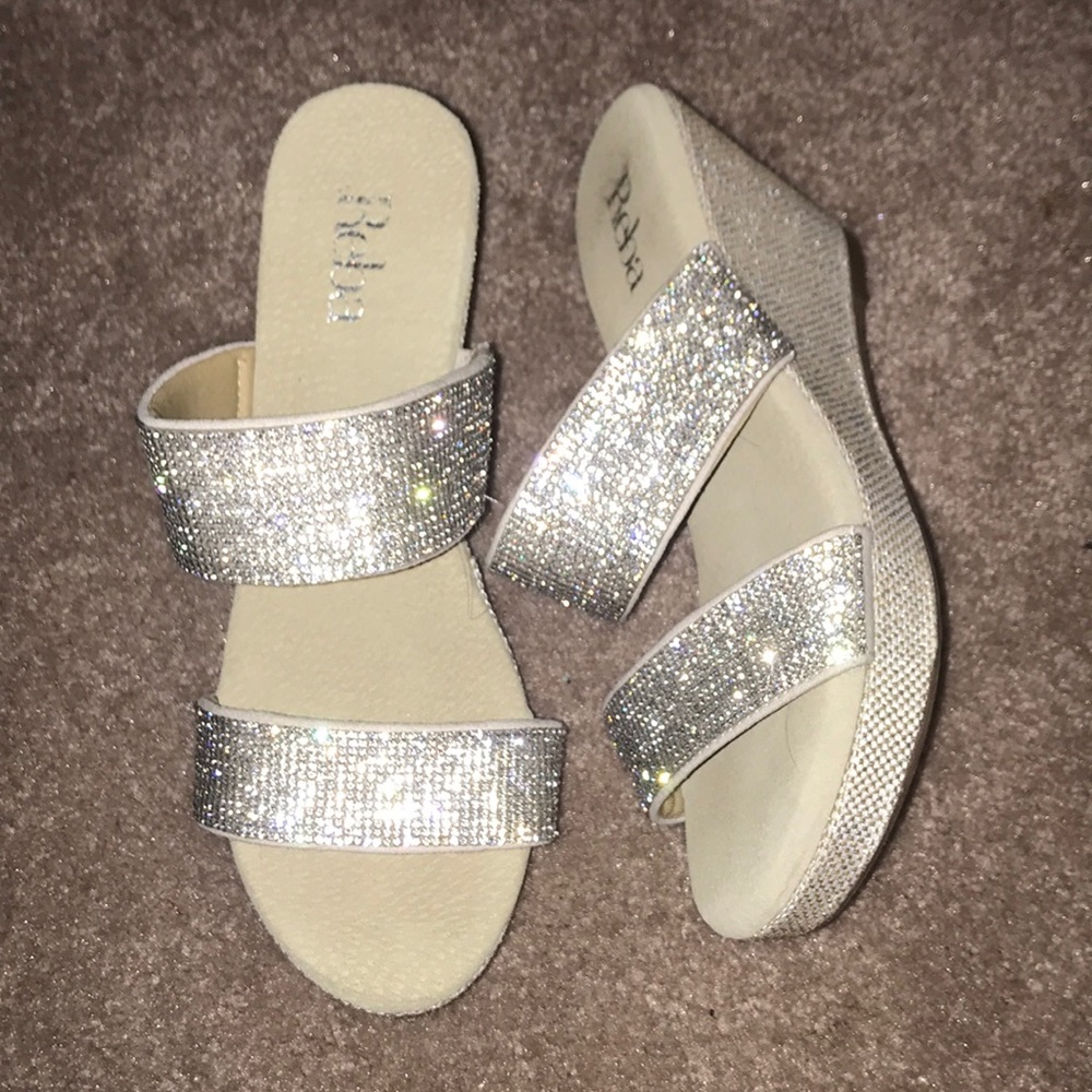 Brand new never worn diamond wedges